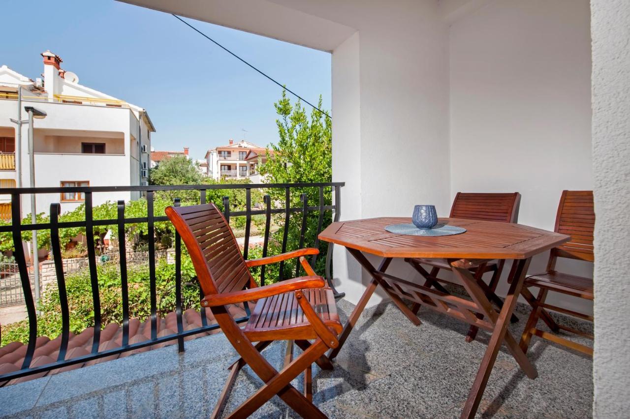 Vanda Apartment *