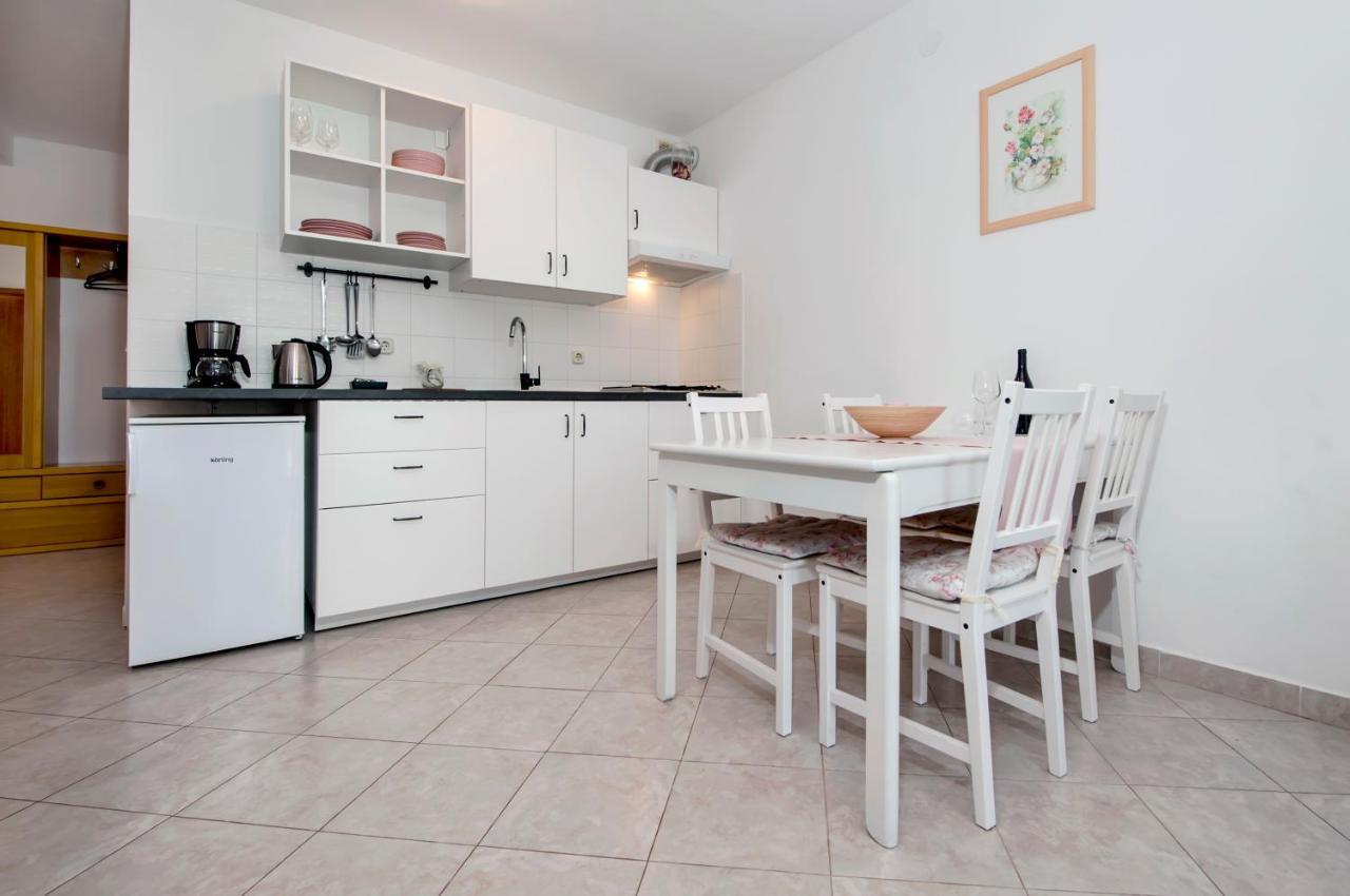 Vanda Apartment